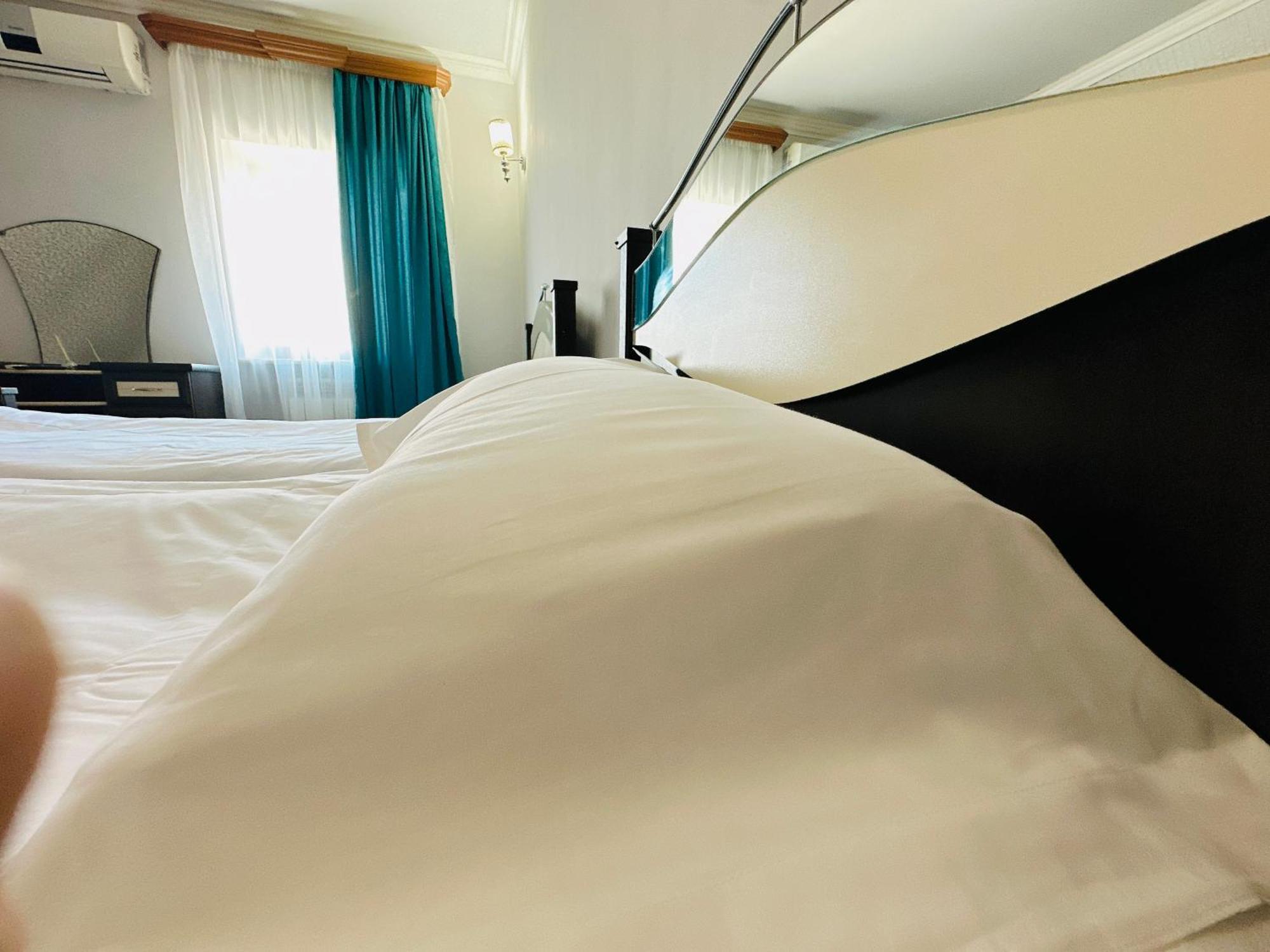 Sd Hotel 耶烈万 外观 照片